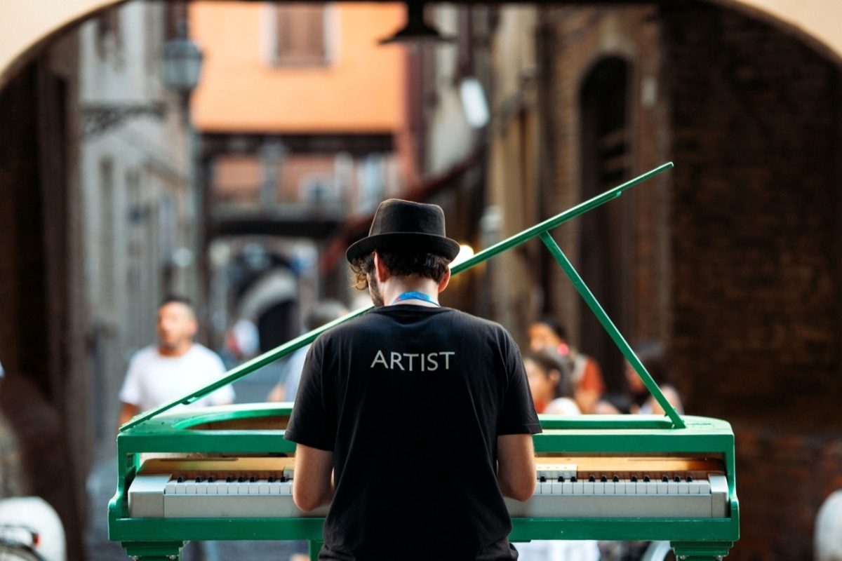 Galleria foto 'Ferrara Buskers Festival: va in scena la musica di strada' - foto 11