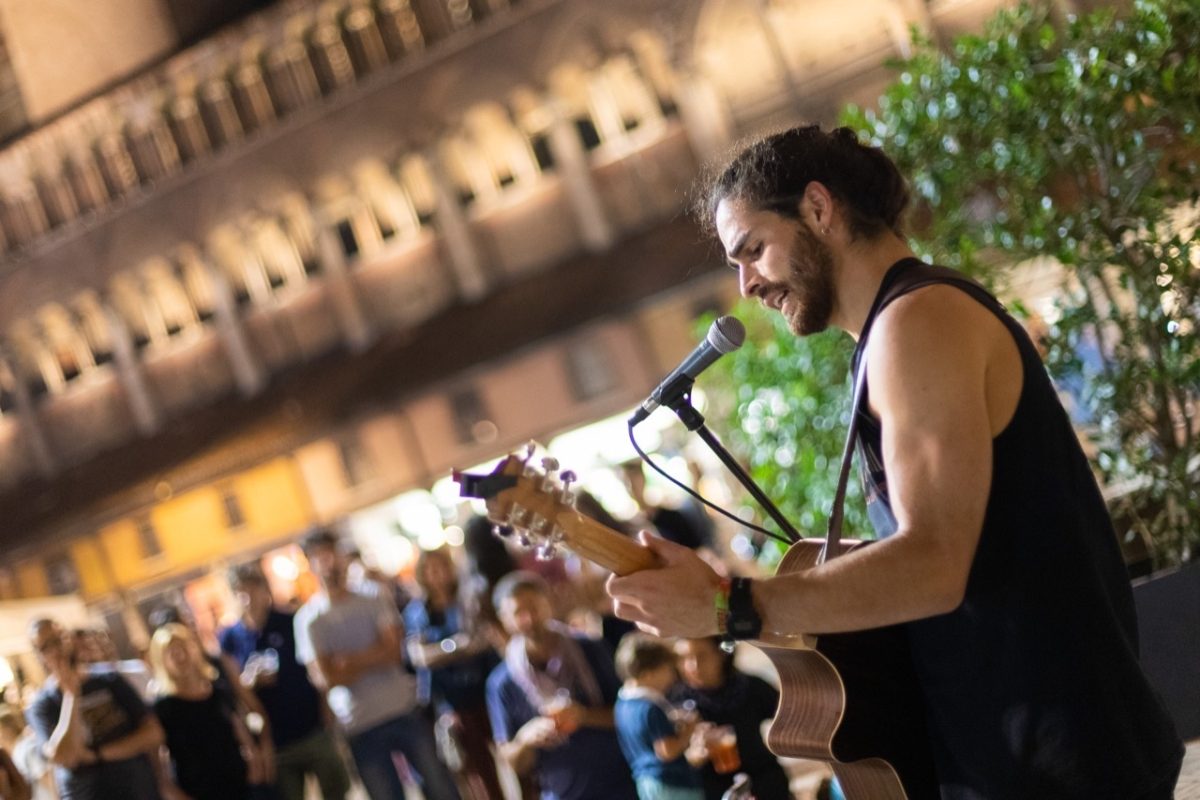Galleria foto 'Ferrara Buskers Festival: va in scena la musica di strada' - foto 7