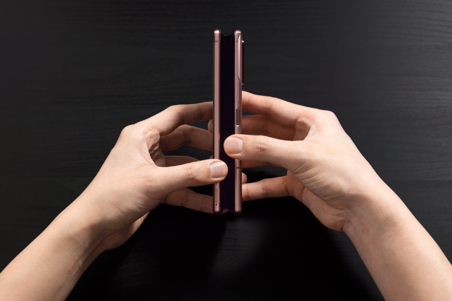 Samsung, tutti i nuovi prodotti. Le foto, le funzioni, le disponibilità e i prezzi Samsung, tutti i nuovi prodotti. Le foto, le funzioni, le disponibilità e i prezzi