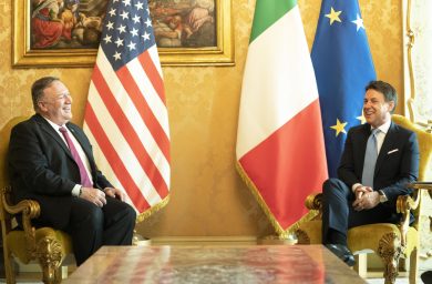 Mentre Pompeo è a Roma Huawei mostra la propria trasparenza