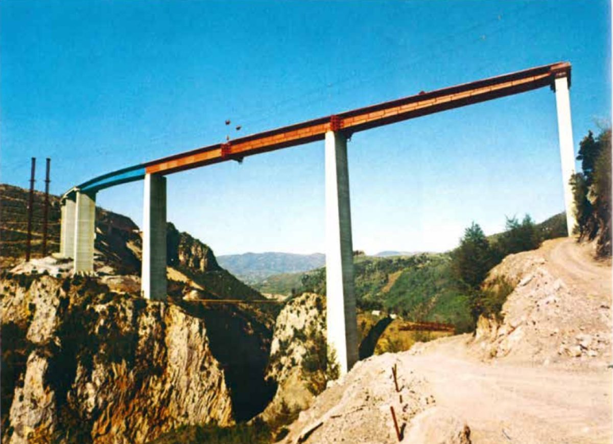 Galleria foto 'La Badoni di Lecco: quando la siderurgia italiana conquistava il mondo' - foto 20