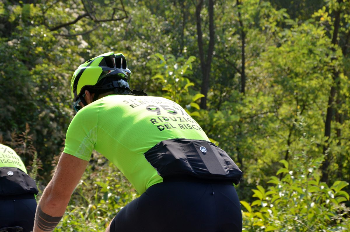 Galleria foto 'Un’impresa sui pedali per sostenere la sigaretta elettronica' - foto 33