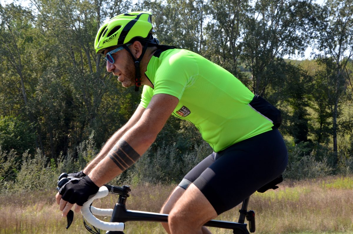 Galleria foto 'Un’impresa sui pedali per sostenere la sigaretta elettronica' - foto 49