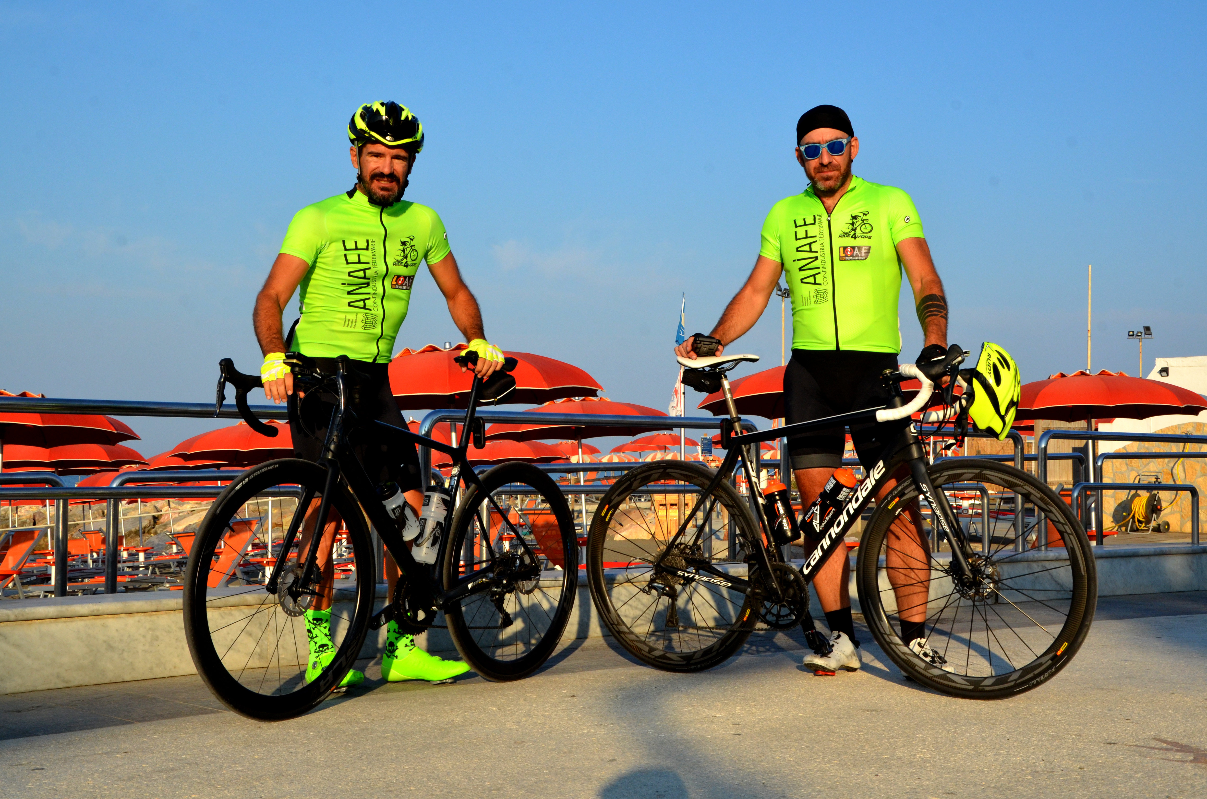 Un’impresa sui pedali per sostenere la sigaretta elettronica Un’impresa sui pedali per sostenere la sigaretta elettronica