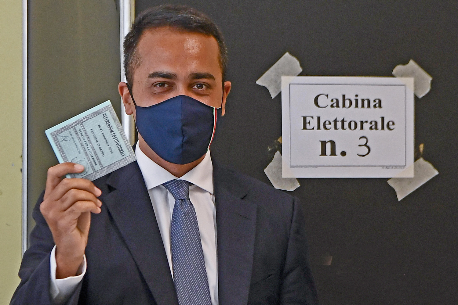 I grillini gridano al successo nel referendum per nascondere l’ennesima batosta (alle regionali) I grillini gridano al successo nel referendum per nascondere l’ennesima batosta (alle regionali)