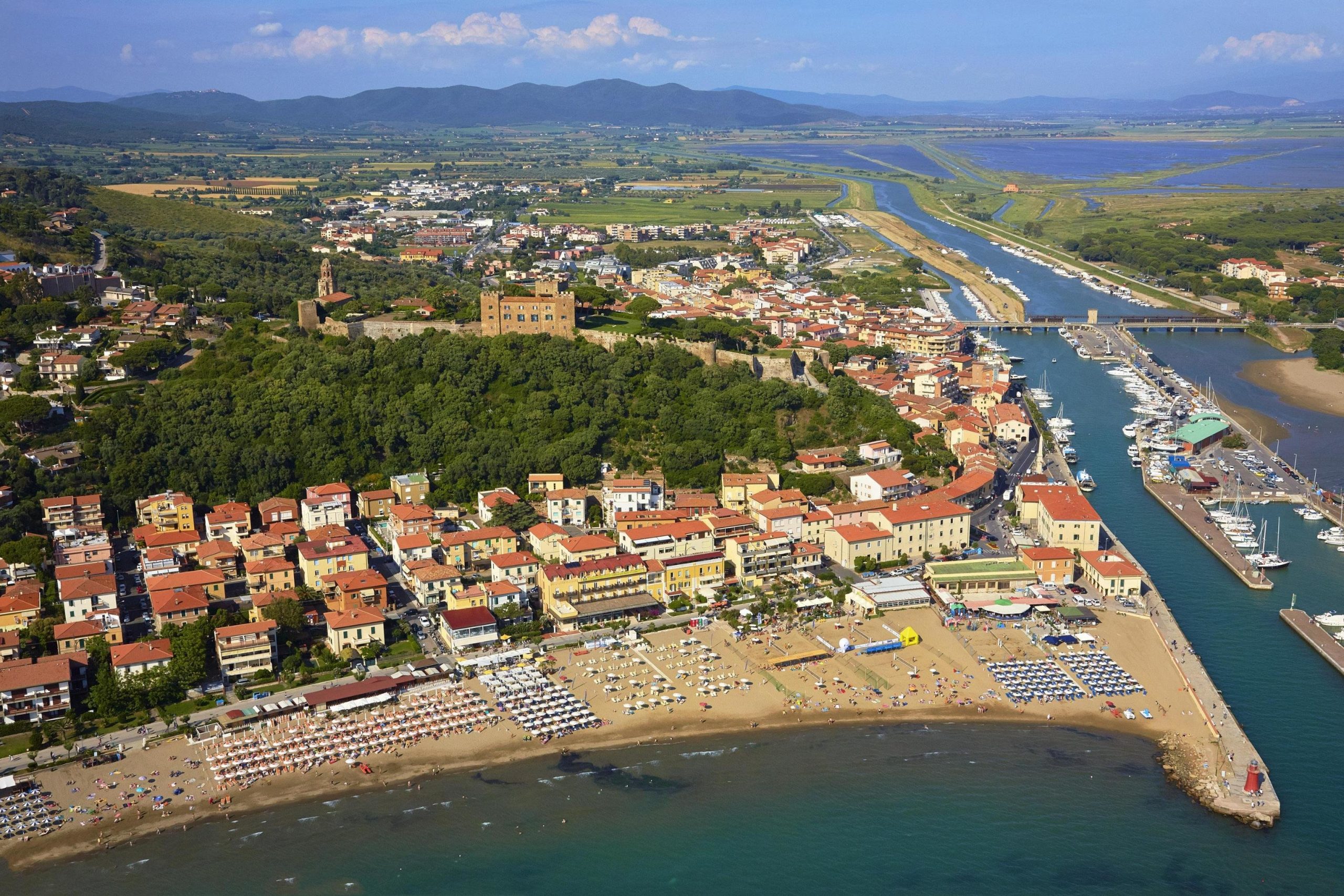 Castiglione, la perla della Maremma Castiglione, la perla della Maremma