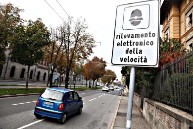 Le nuove regole su multe ed autovelox; il bancomat dei comuni