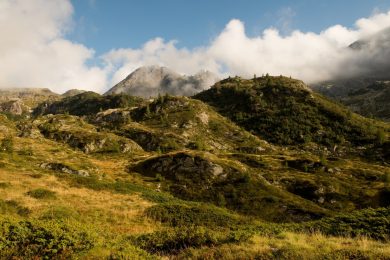 Aiutare l’Italia, un viaggio alla volta
