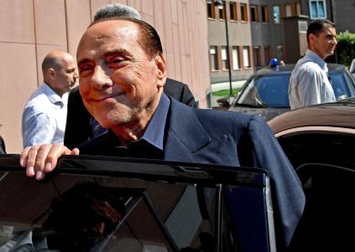 Silvio Berlusconi sarà dimesso oggi dal San Raffaele