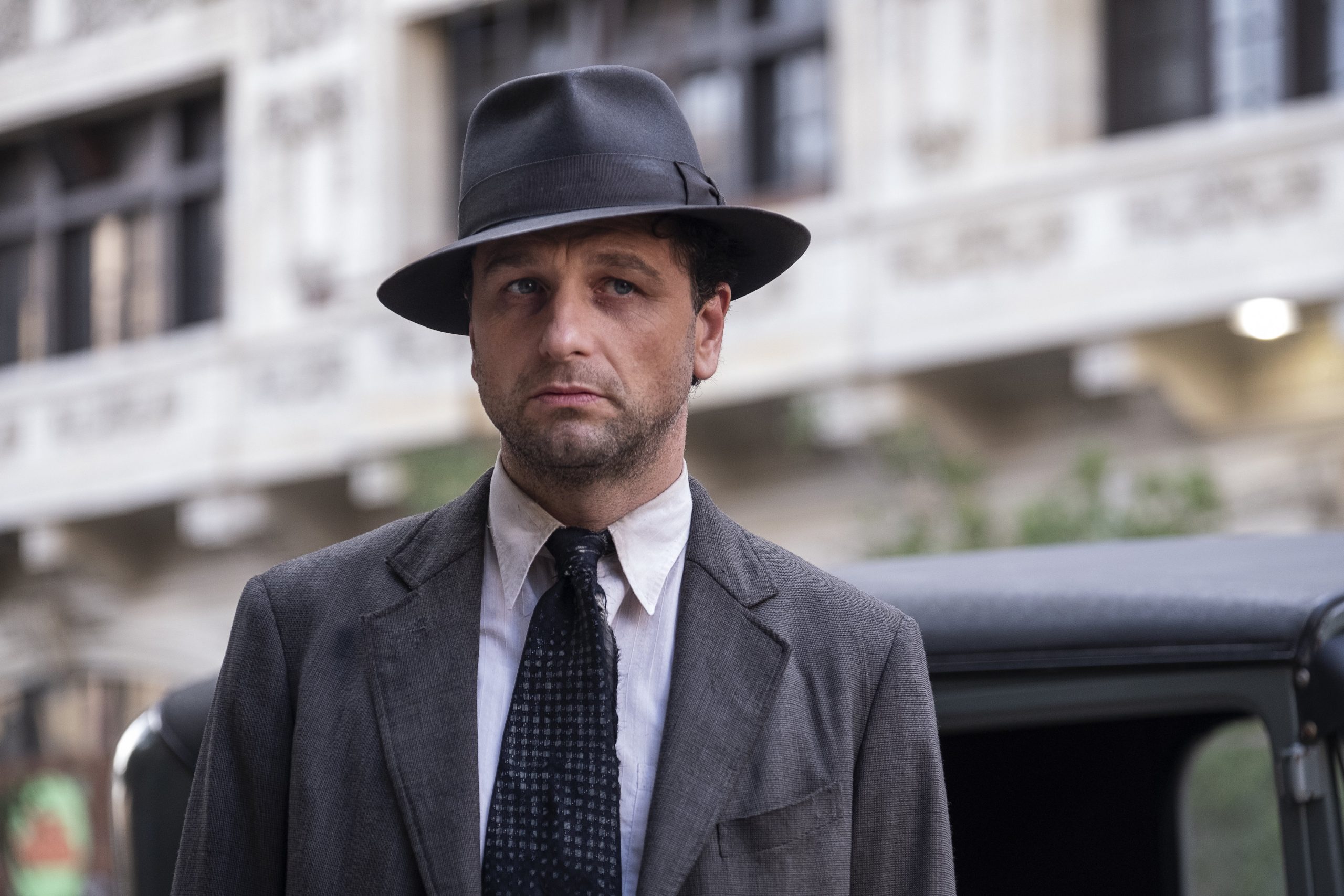 Perry Mason: il leggendario avvocato torna in un noir raffinato Perry Mason: il leggendario avvocato torna in un noir raffinato