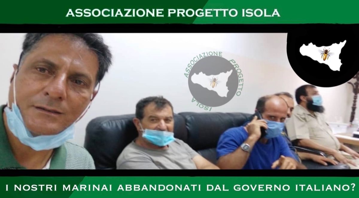 Galleria foto 'Ecco i volti dei nostri pescatori sequestrati in Libia' - foto 12