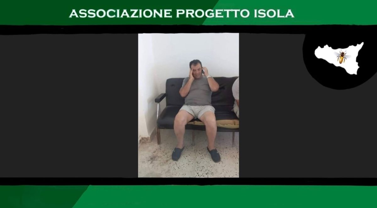 Galleria foto 'Ecco i volti dei nostri pescatori sequestrati in Libia' - foto 2