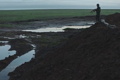 A Venezia Notturno di Gianfranco Rosi, la normalità dolente tra le guerre del Medio Oriente