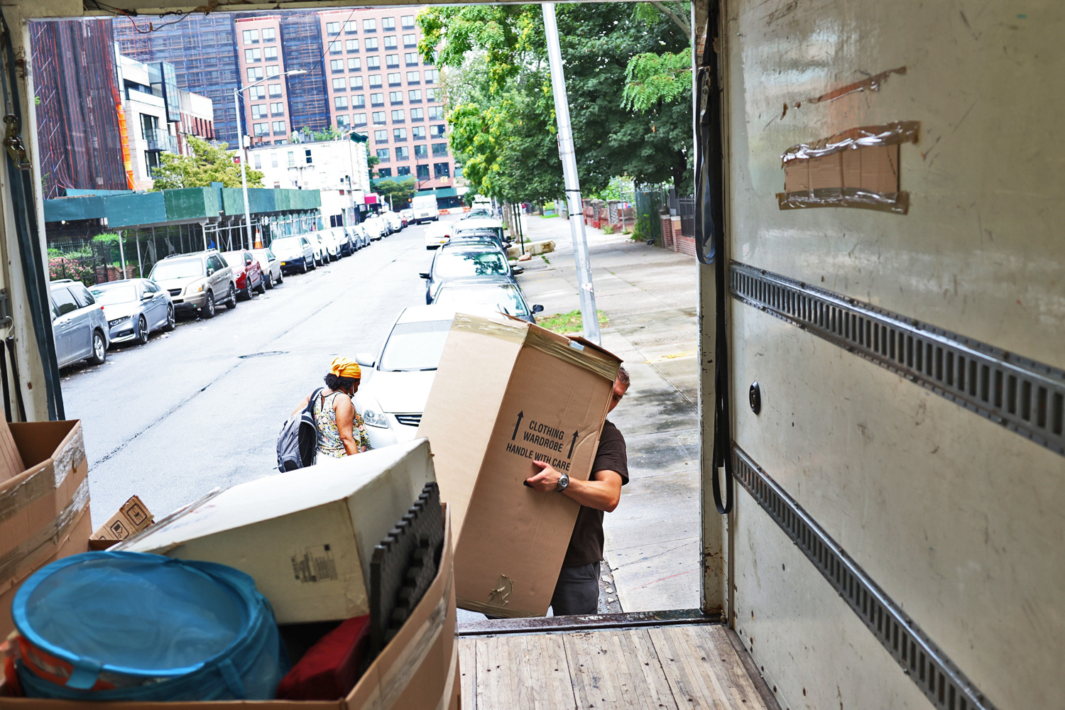 2020, fuga da New York