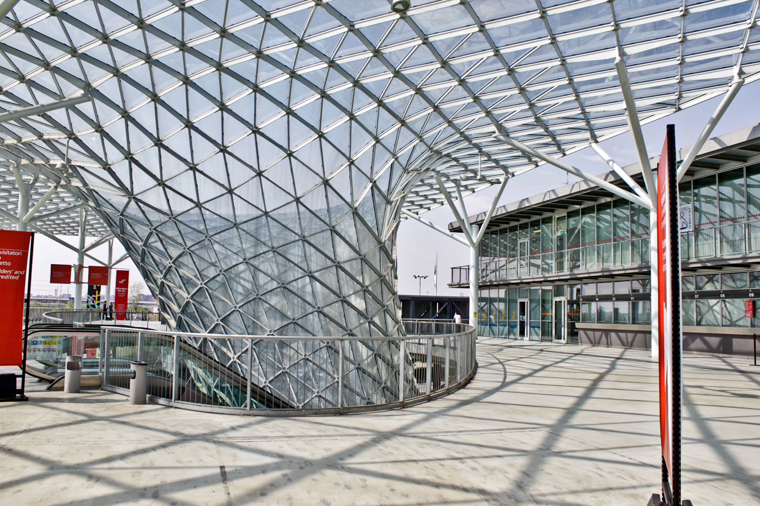 Fiere: il settore-volano da 60 miliardi 
di euro ricomincia dal digitale