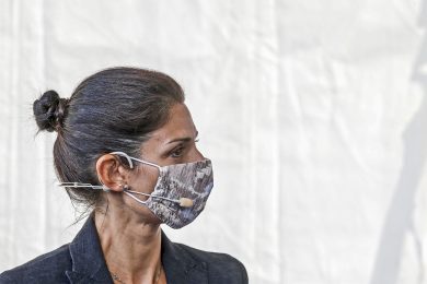 Virginia Raggi: lady legalità sogna di riconquistare Roma