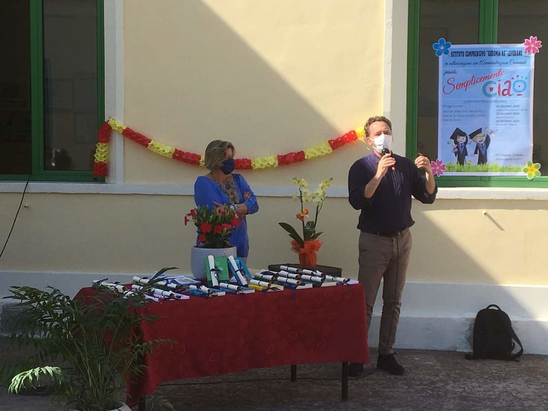 «La sinergia scuola/famiglia, arma vincente per ridurre i contagi»