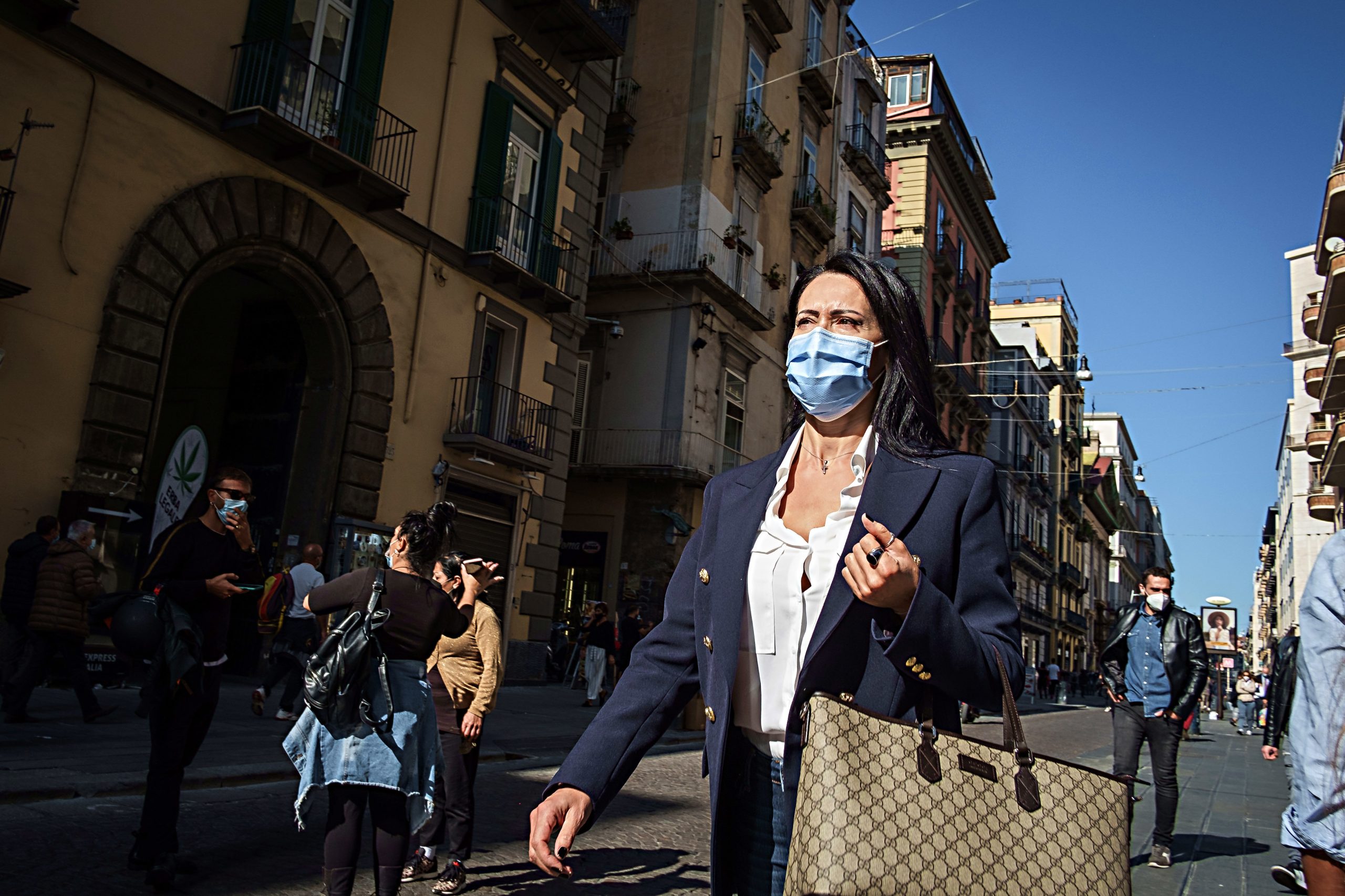 Tutti gli errori nella gestione del Covid