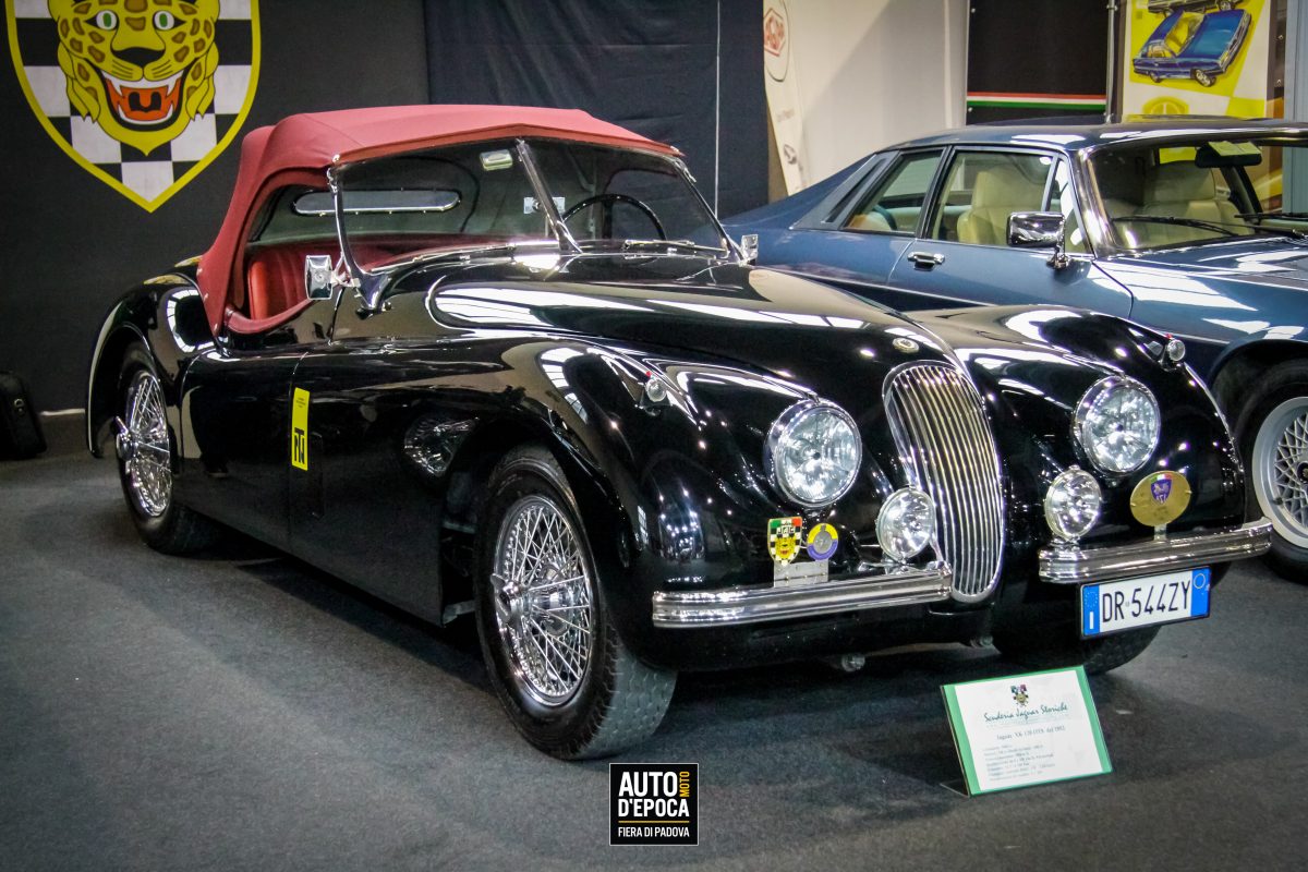 Galleria foto 'Tutti pazzi per le auto d’epoca, per passione e per denaro' - foto 2