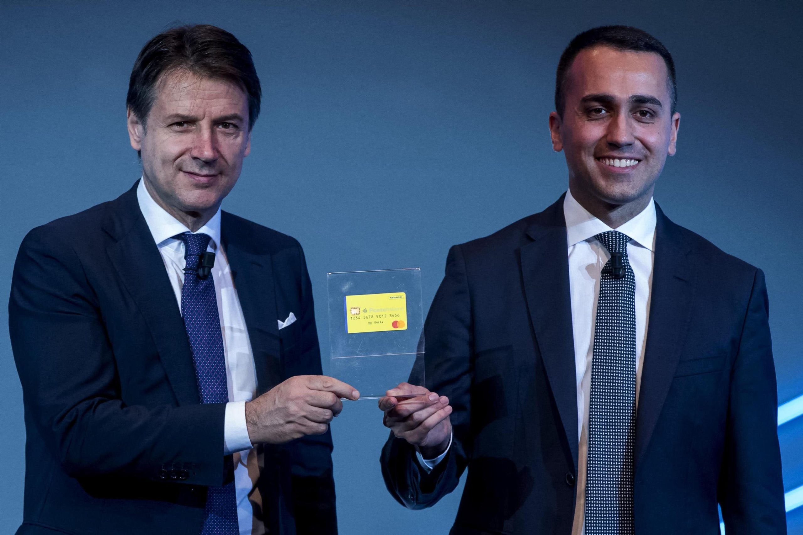 Un reddito che indigna Un reddito che indigna