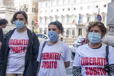I pescatori italiani sono ancora prigionieri in Libia contro qualsiasi legge e logica