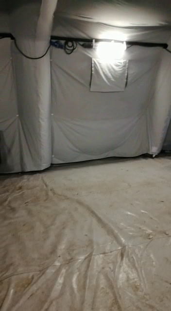 Ospedale Gemelli di Roma, il degrado nella zona Covid-19 | video