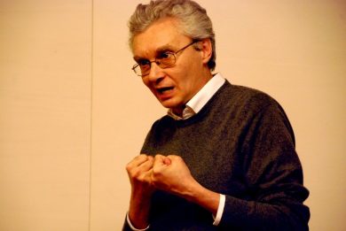 «Costruire moschee potrebbe essere una soluzione, invece è sempre un problema»