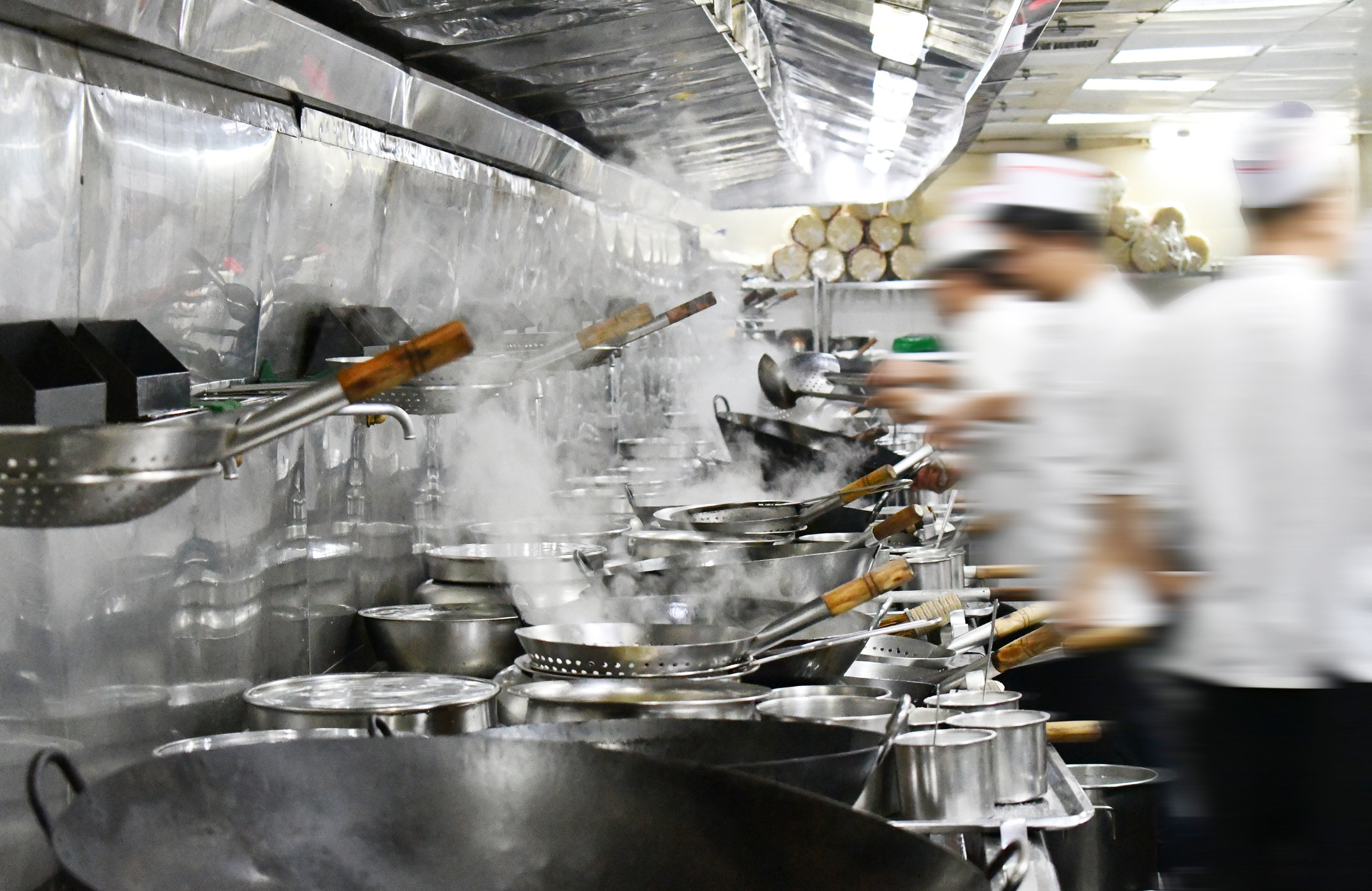 Cucine nascoste: viaggio nei ristoranti del futuro