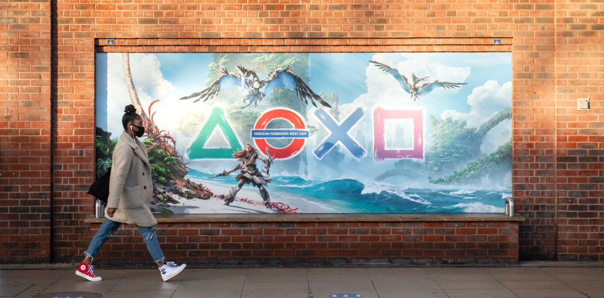 Galleria foto 'Playstation veste Londra per pubblicizzare la nuova console' - foto 4