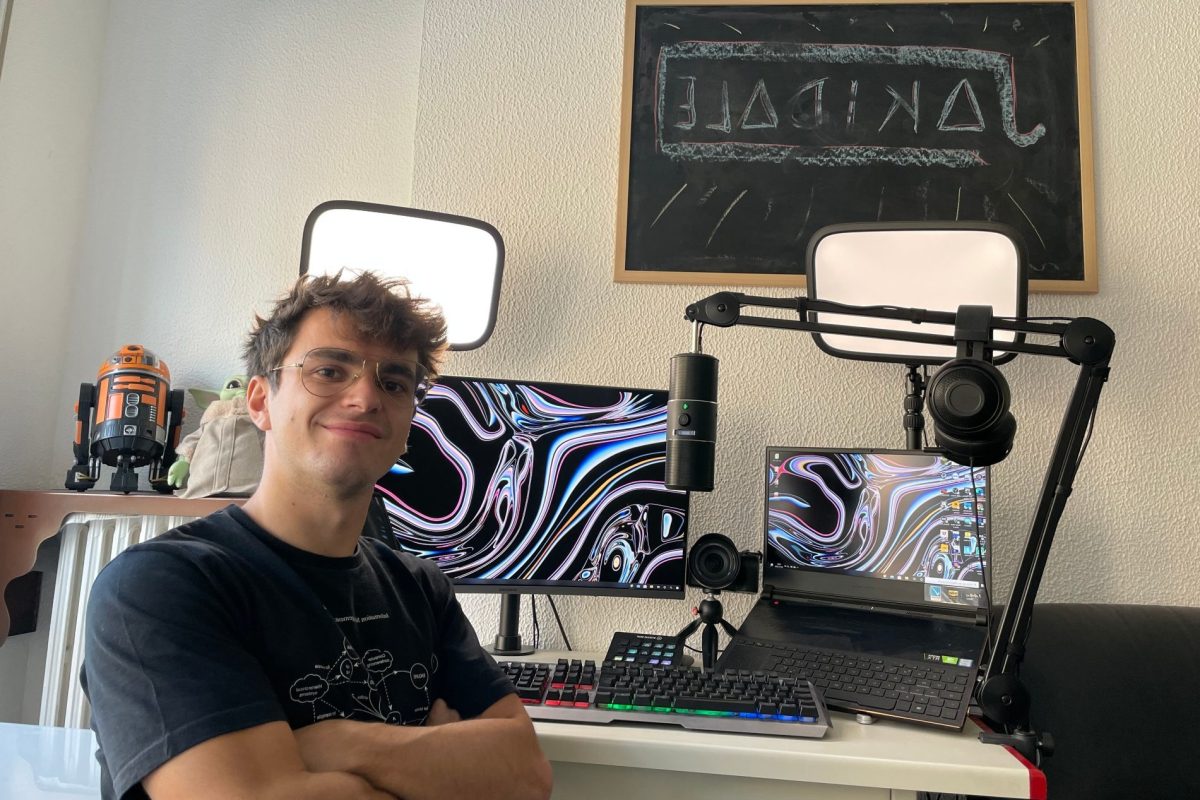 Galleria foto 'Smart working, come trasformare la scrivania di casa nell’ufficio perfetto' - foto 10