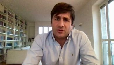 Così vanno in scena 
gli «Stati terminali» 
dei Cinque stelle