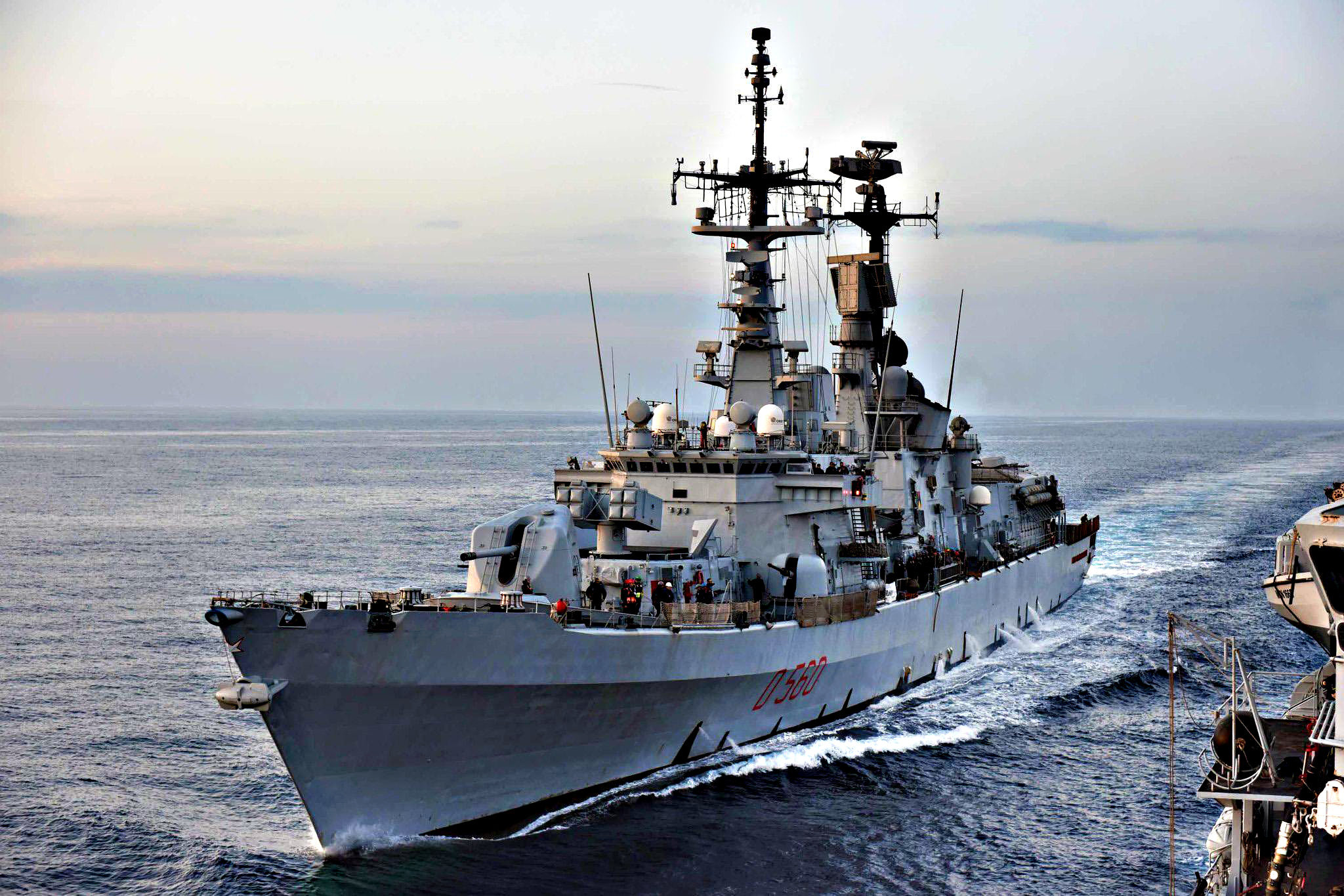 Sul mancato salvataggio dei pescatori, la Marina: «Scelta tattica» Sul mancato salvataggio dei pescatori, la Marina: «Scelta tattica»