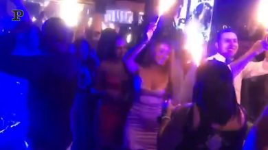 Discoteche aperte ad agosto in Sardegna, inchiesta per “epidemia colposa da Covid” | video