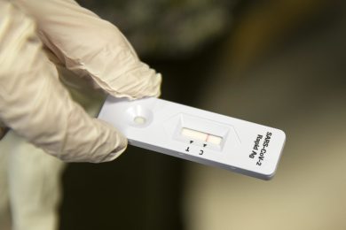 Scoperta sul Covid: alcune persone hanno degli anticorpi «naturali»