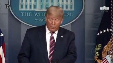 Elezioni USA, Trump denuncia brogli elettorali e corruzione | video