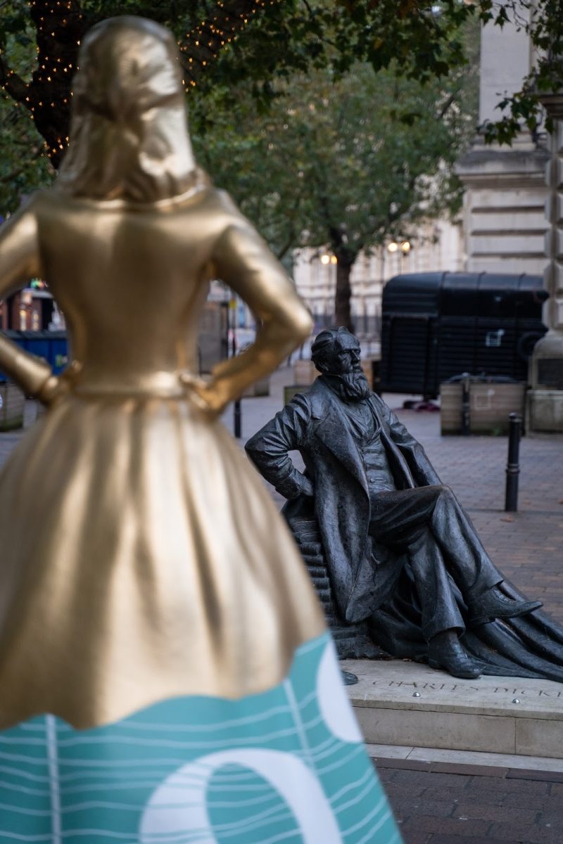 Enola Holmes e le sorelle dimenticate della storia