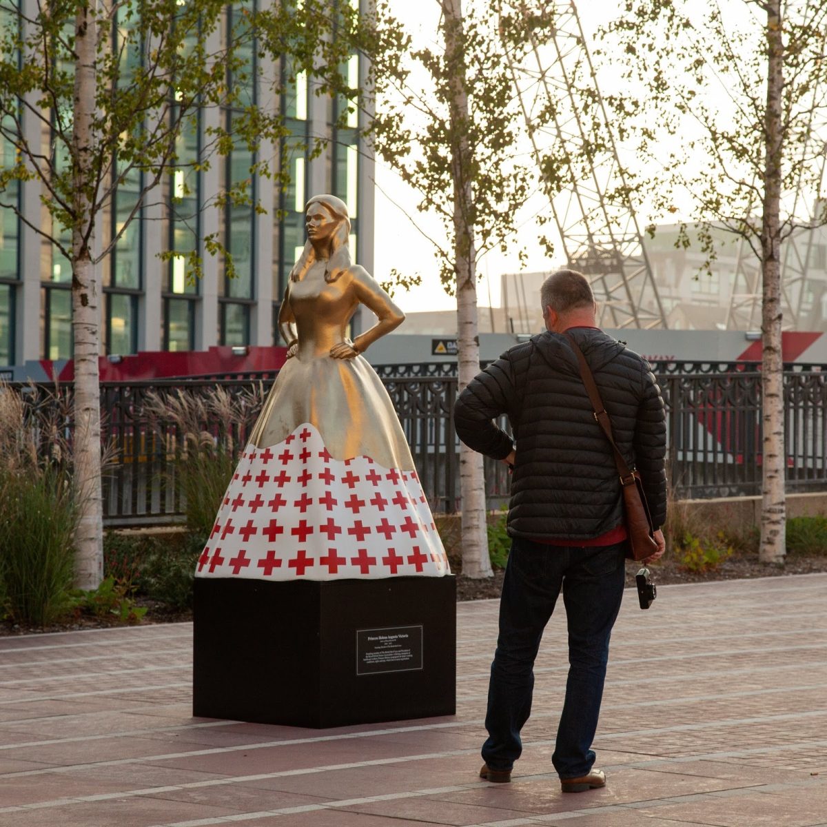 Galleria foto 'Enola Holmes e le sorelle dimenticate della storia' - foto 8