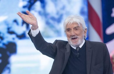 È morto Gigi Proietti, mattatore della risata