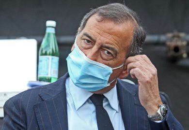 Sala straparla di «rivoluzione» per cancellare cinque anni di nulla