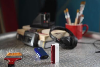 Ema Stokholma presenta la nuova sigaretta elettronica glo hyper