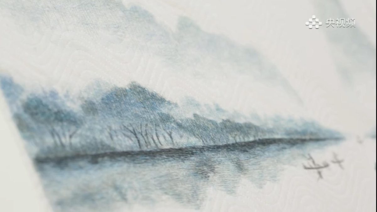 Galleria foto 'Il ricamatore Zhang Xue: fantasia di luci e ombre con ago e filo' - foto 3