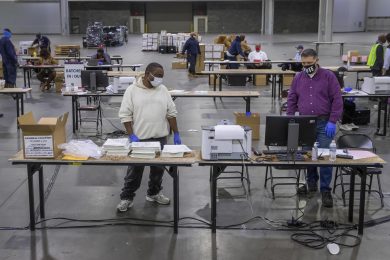 Elezioni Usa; il Texas fa causa a quattro stati