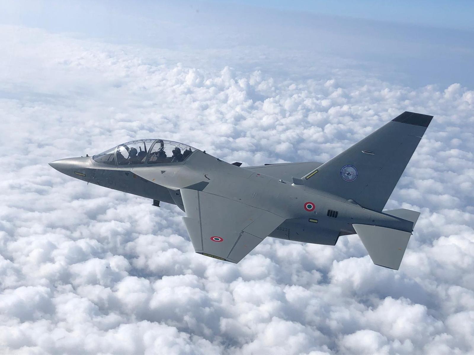 Piloti militari, l’Italia raddoppia la sua scuola internazionale