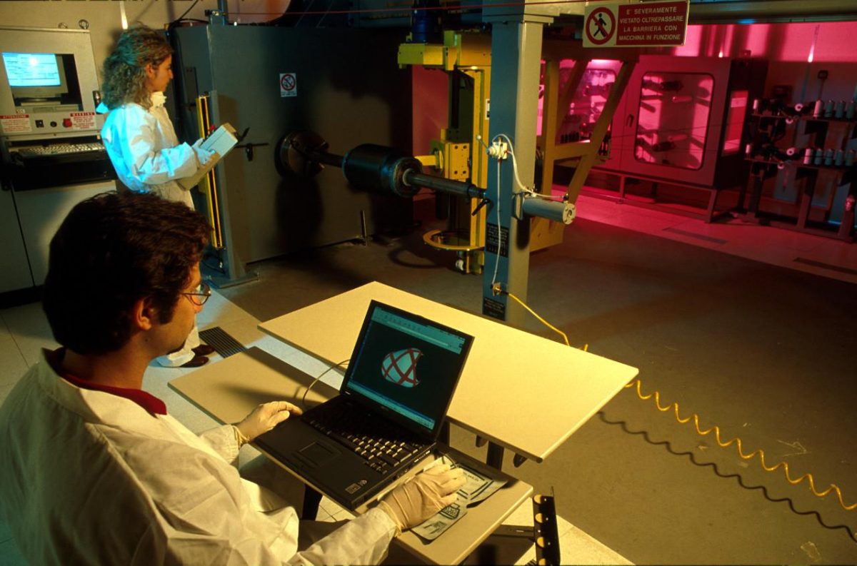 Galleria foto 'L’aerospazio di Caserta torna a fare utili' - foto 3