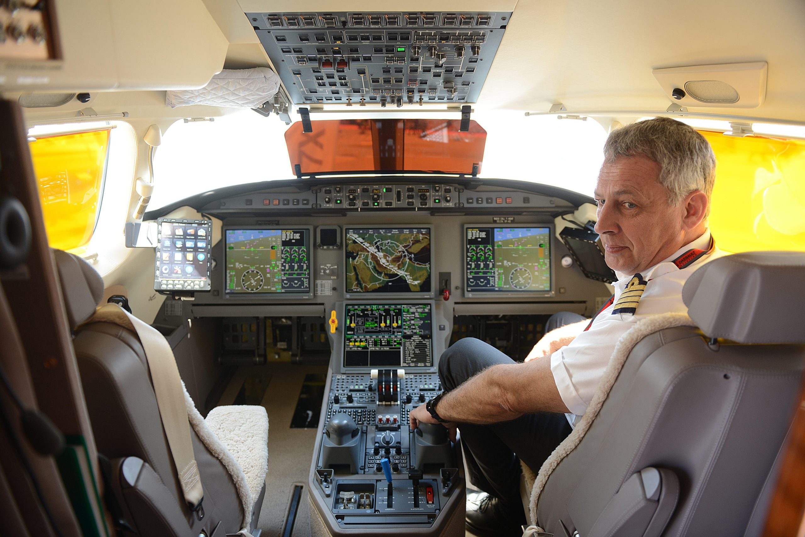 Niente paura, in volo ci saranno due piloti ancora per anni