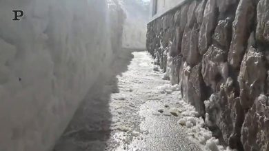 Cortina, nevicata da record | video