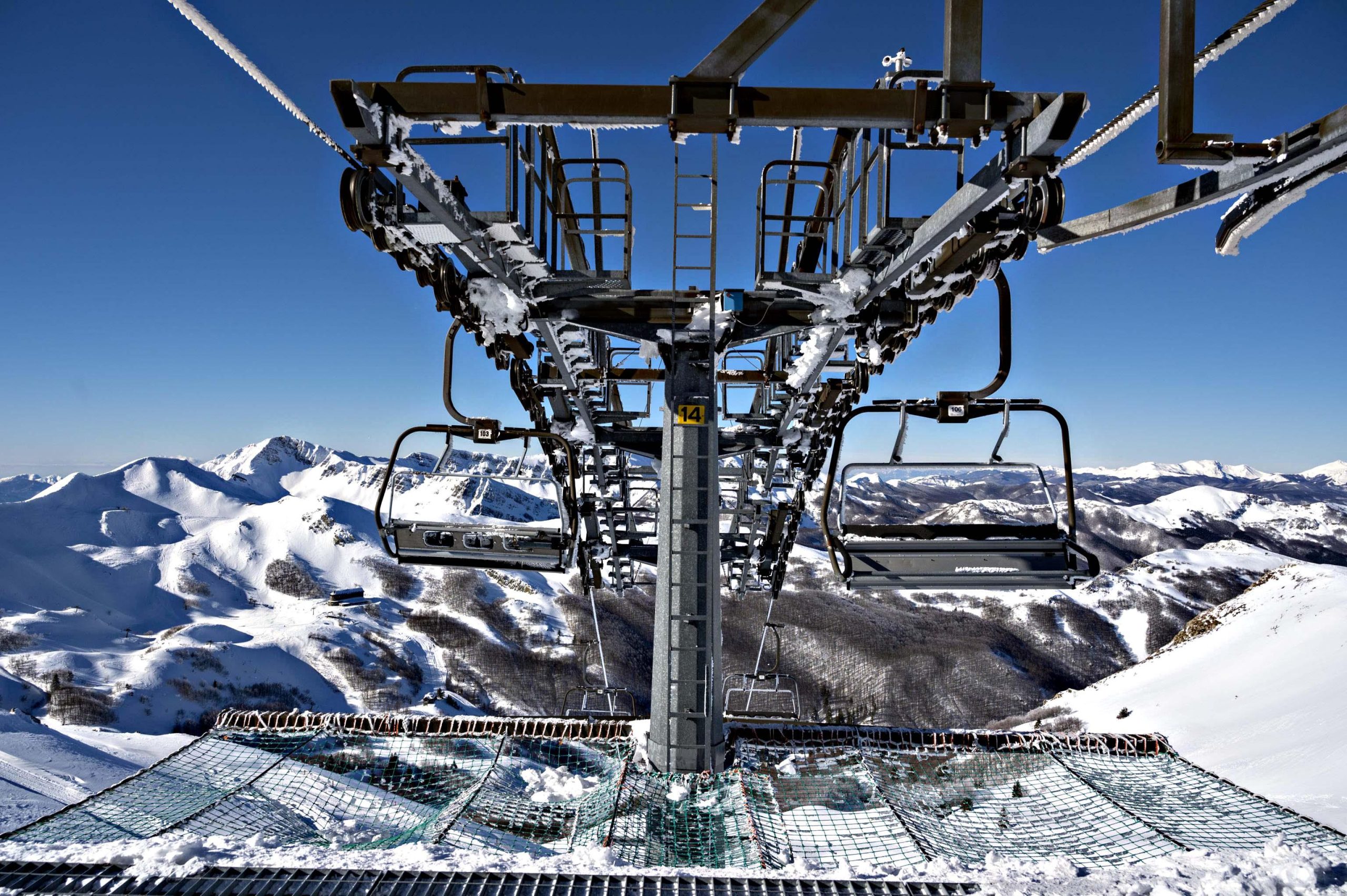 IL GOVERNO STA UCCIDENDO LA MONTAGNA E LO SPORT