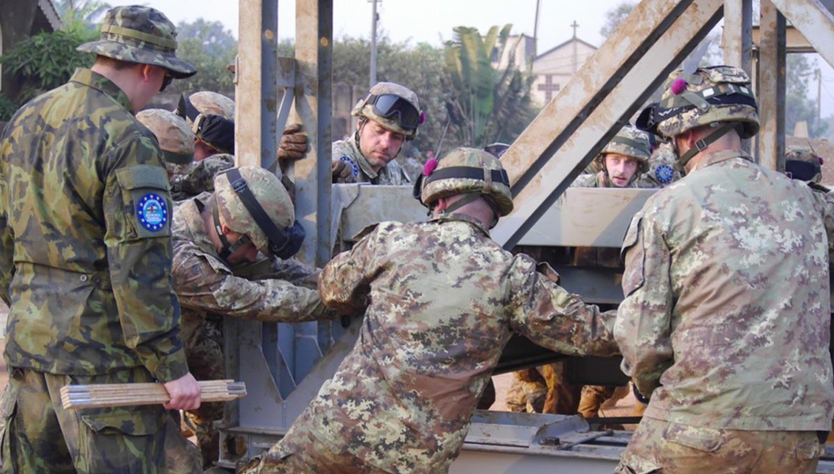 Galleria foto 'Il Centrafrica rischia di diventare un’altra Somalia' - foto 10