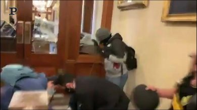 Usa, lo sparo che uccide una donna durante l’irruzione al Congresso | video