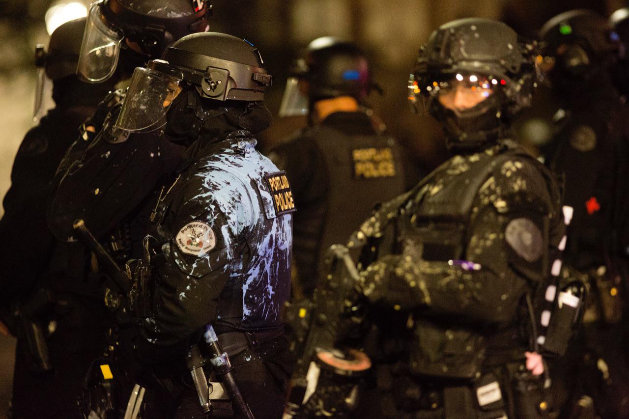 I Clown Bloc che fanno paura all’America